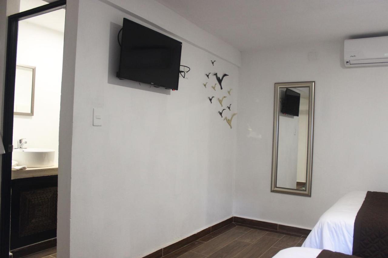 Hotel Celin Acapulco Buitenkant foto