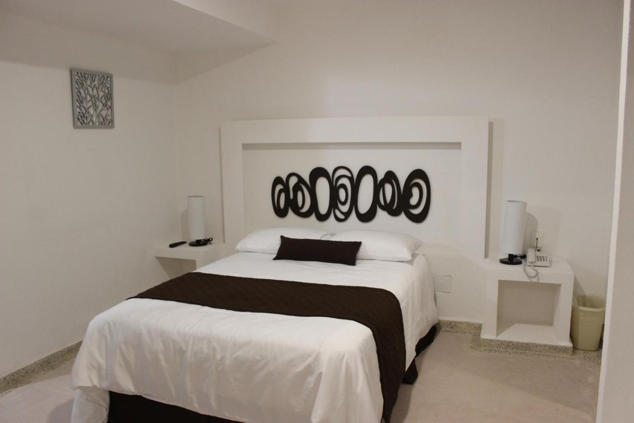 Hotel Celin Acapulco Buitenkant foto
