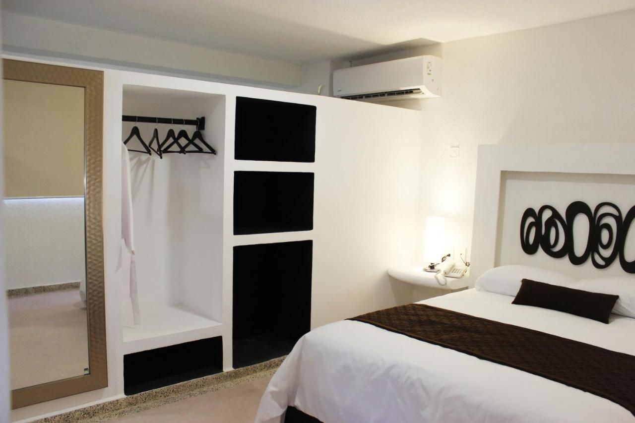 Hotel Celin Acapulco Buitenkant foto